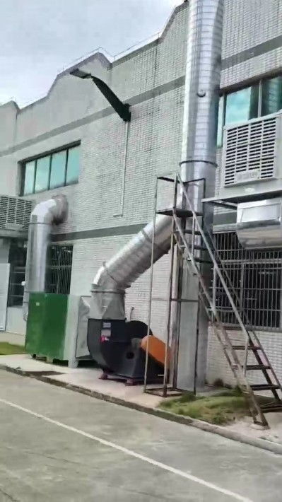 長安2000平方廠房降溫,節能環?？照{鮮風機安裝